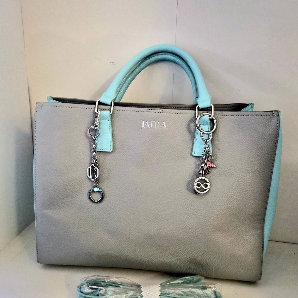 JAFRA Stylish Gray and Aqua Tote